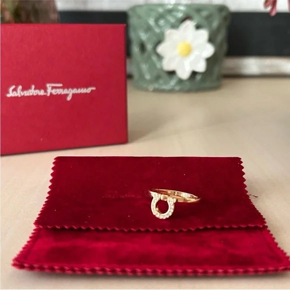 Ferragamo Crystal Gancini Ring - Picture 8 of 8